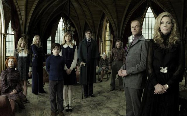 Dark Shadows Family